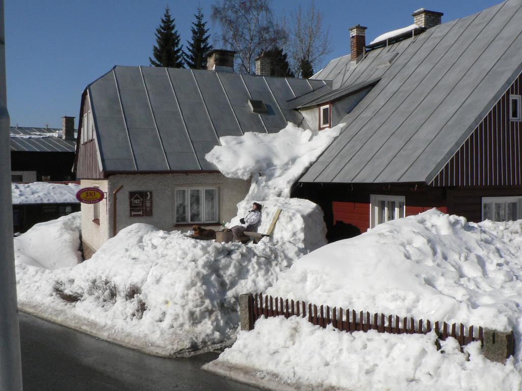Penzion Pod Mustky Hotel Harrachov Exterior photo